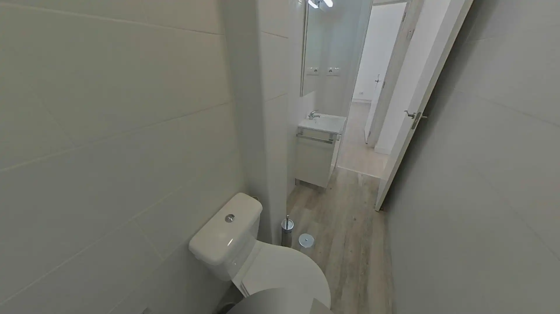 Bany de Pis en venda en Madrid amb Calefacció i Parquet