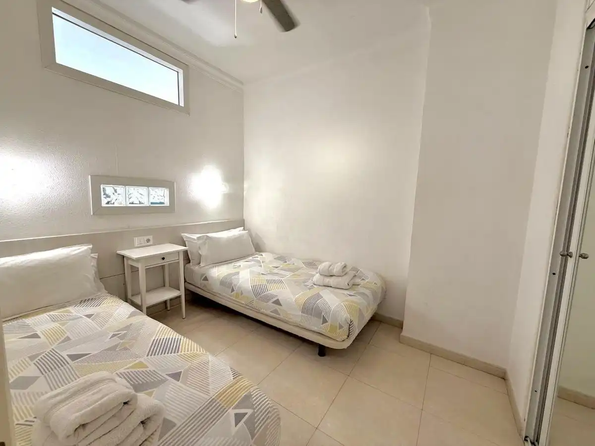 Apartament amb ascensor en venda a Puerto Deportivo, imagen 4