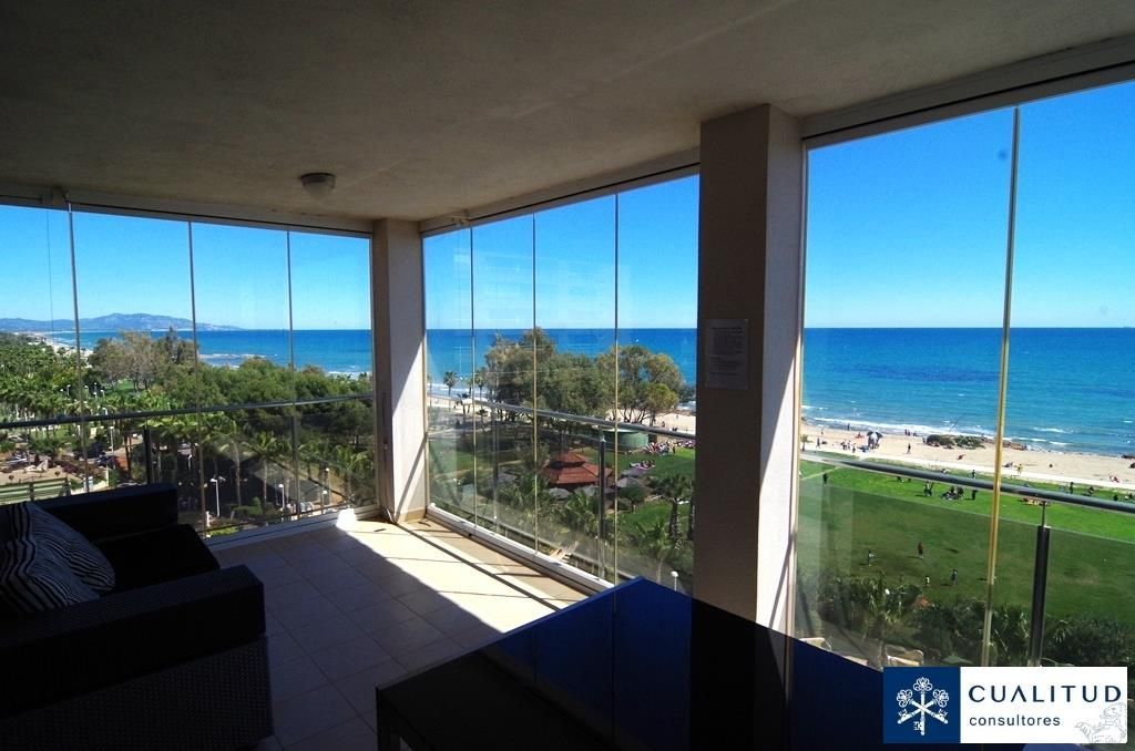 Vista exterior de Dúplex en venda en Oropesa del Mar / Orpesa amb Aire condicionat, Terrassa i Traster