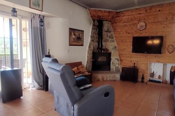Sala d'estar de Casa o xalet en venda en Tibi amb Aire condicionat, Jardí privat i Terrassa