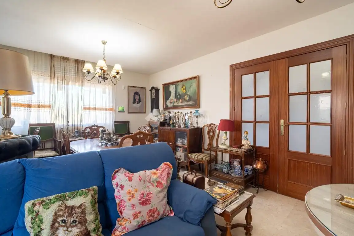 Maison jumelée à vendre à Jun, imagen 3