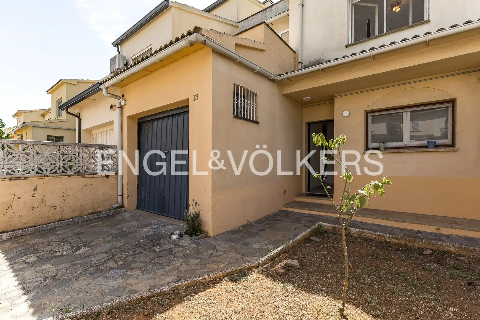 Exterior view of Houses for sale in Esparreguera  with Heating, Private garden and Terrace