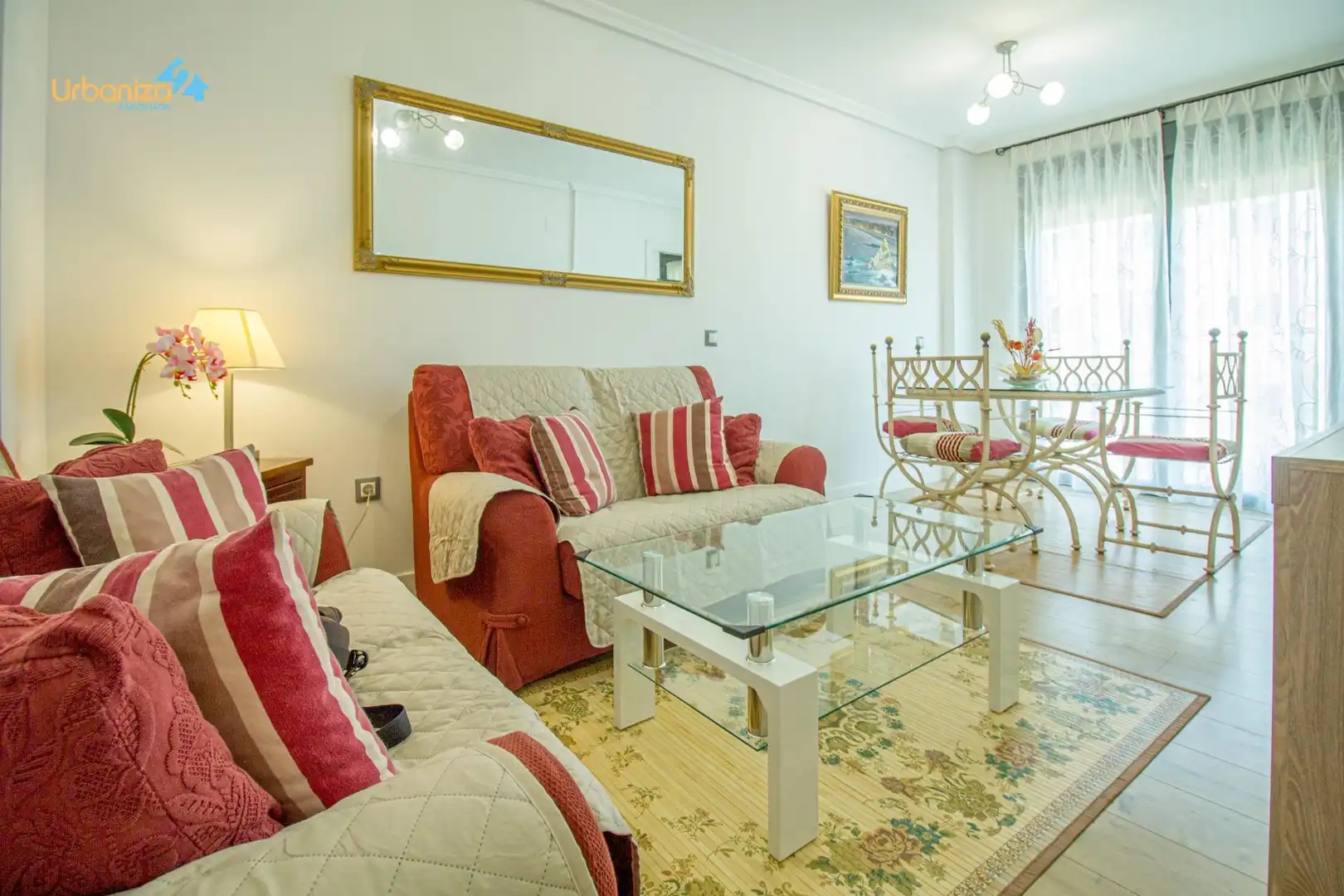 Sala d'estar de Apartament de lloguer en Badajoz amb Calefacció, Moblat i Balcó