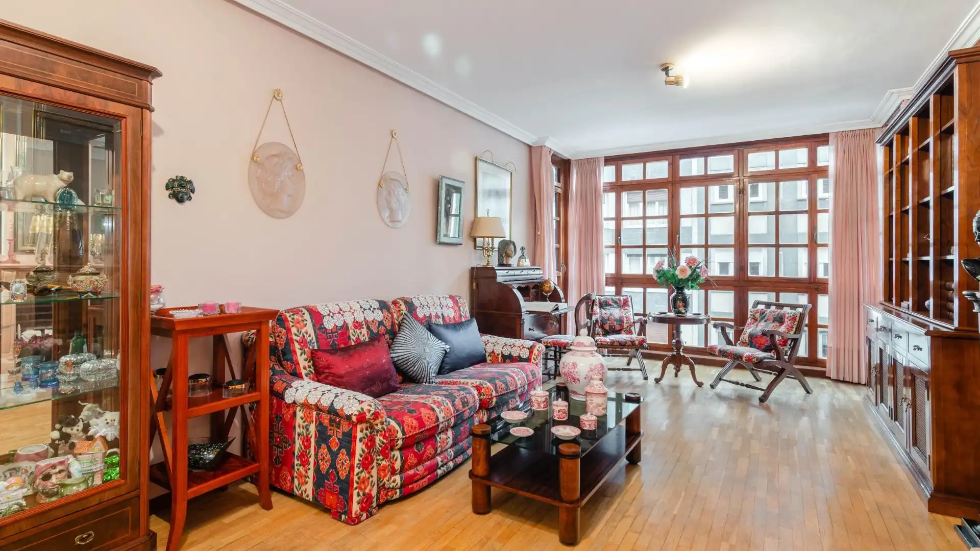 Sala de estar de Piso en venta en Mieres (Asturias) con Amueblado y Balcón