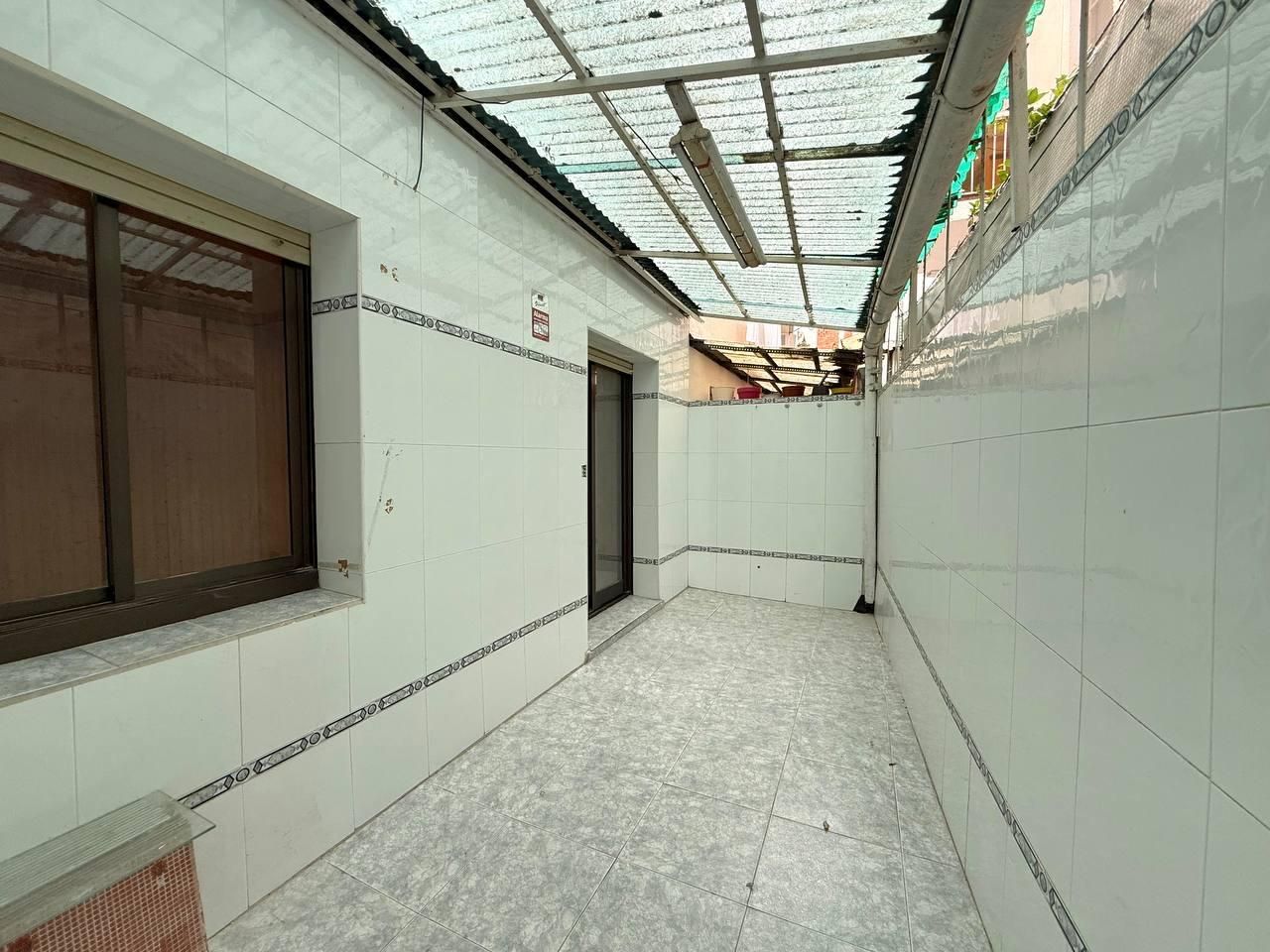 Planta baja for sale in  Barcelona Capital  with Terrace
