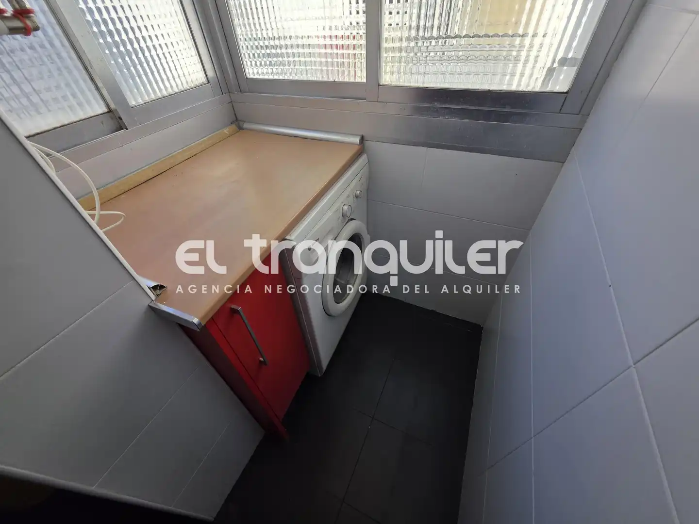 Kitchen of Flat for rent in Madrid  with Air Conditioner, Parquet flooring and Terrace