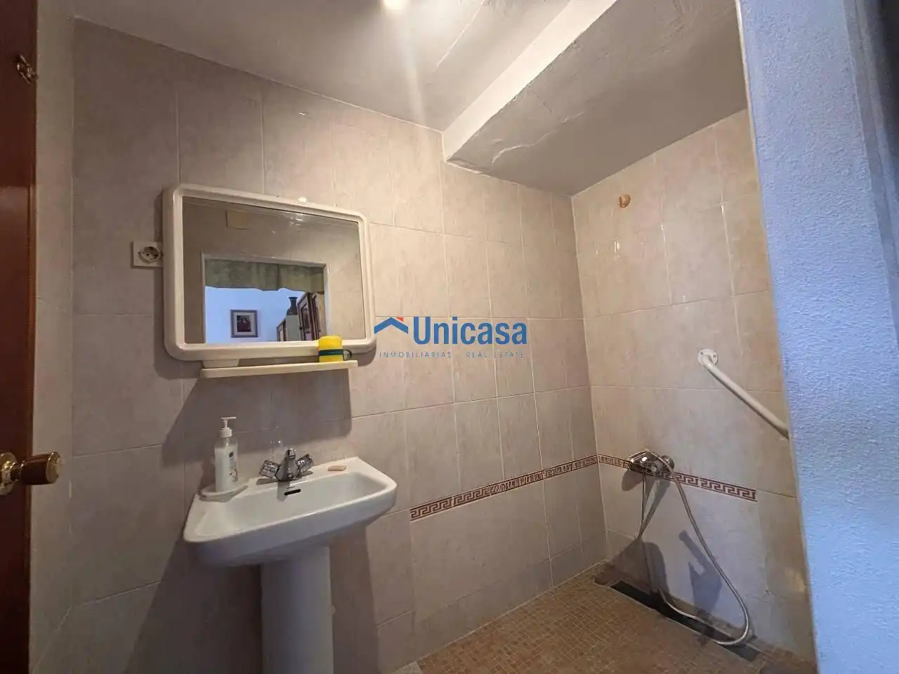 Bathroom of Houses for sale in Málaga