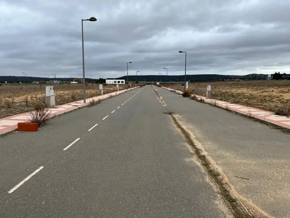 Residencial en venda en Velayos