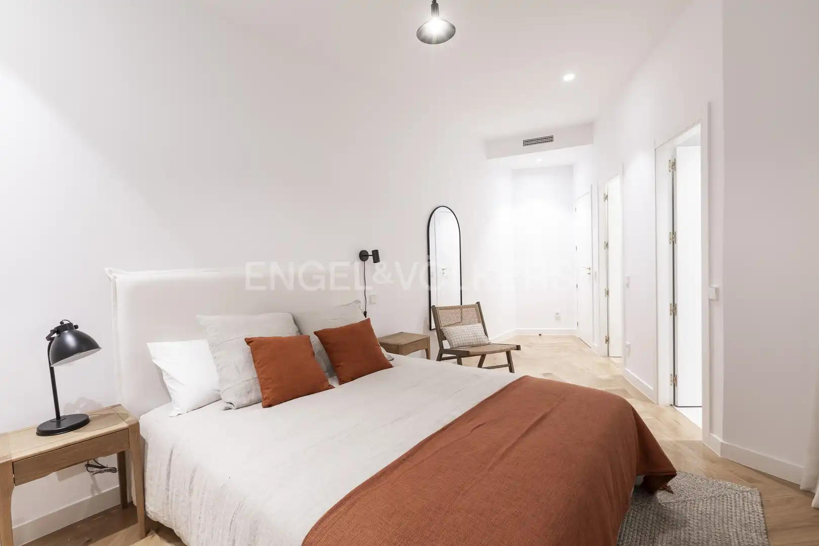 Schlafzimmer von Wohnung zum Verkauf in Madrid mit Klimaanlage, Heizung und Möbliert
