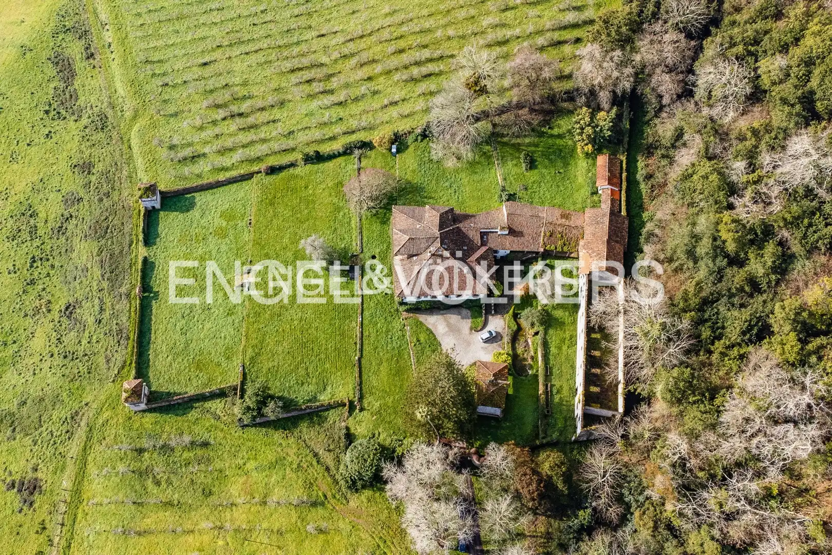 Houses for sale in Villaviciosa  with Heating, Private garden and Parquet flooring