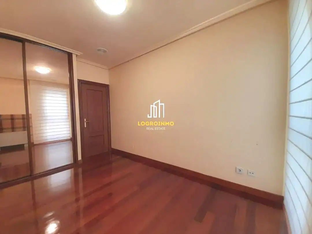 Piso con terraza en venta en Centro, imagen 15