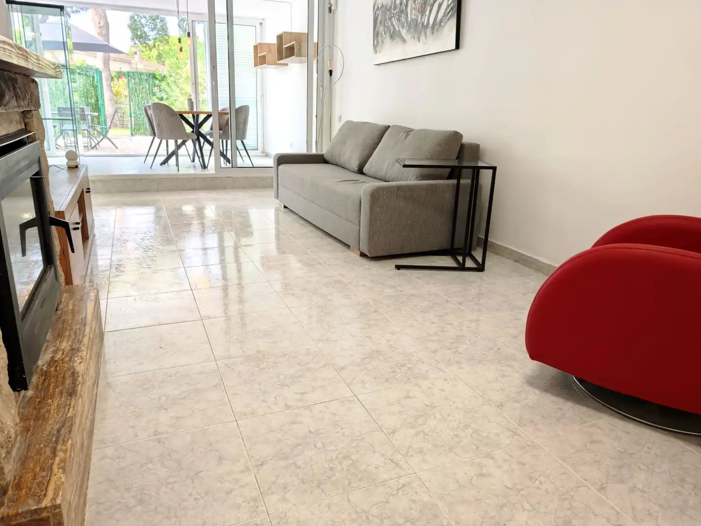 Sala d'estar de Apartament en venda en Castell d'Aro, Platja d'Aro i s'Agaró amb Jardí privat, Terrassa i Moblat
