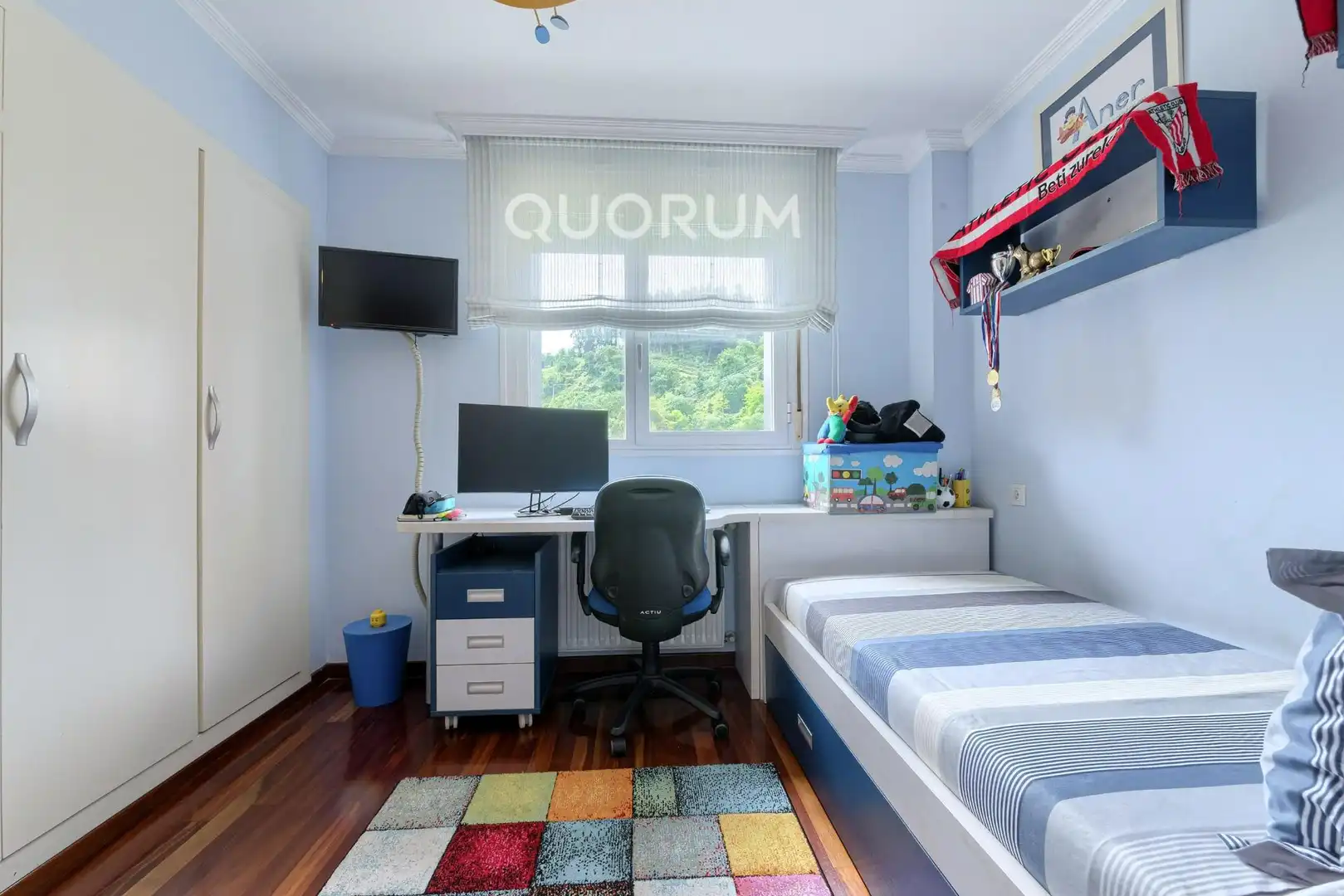 Habitación de Piso en venta en Barakaldo  con Calefacción, Jardín privado y Trastero