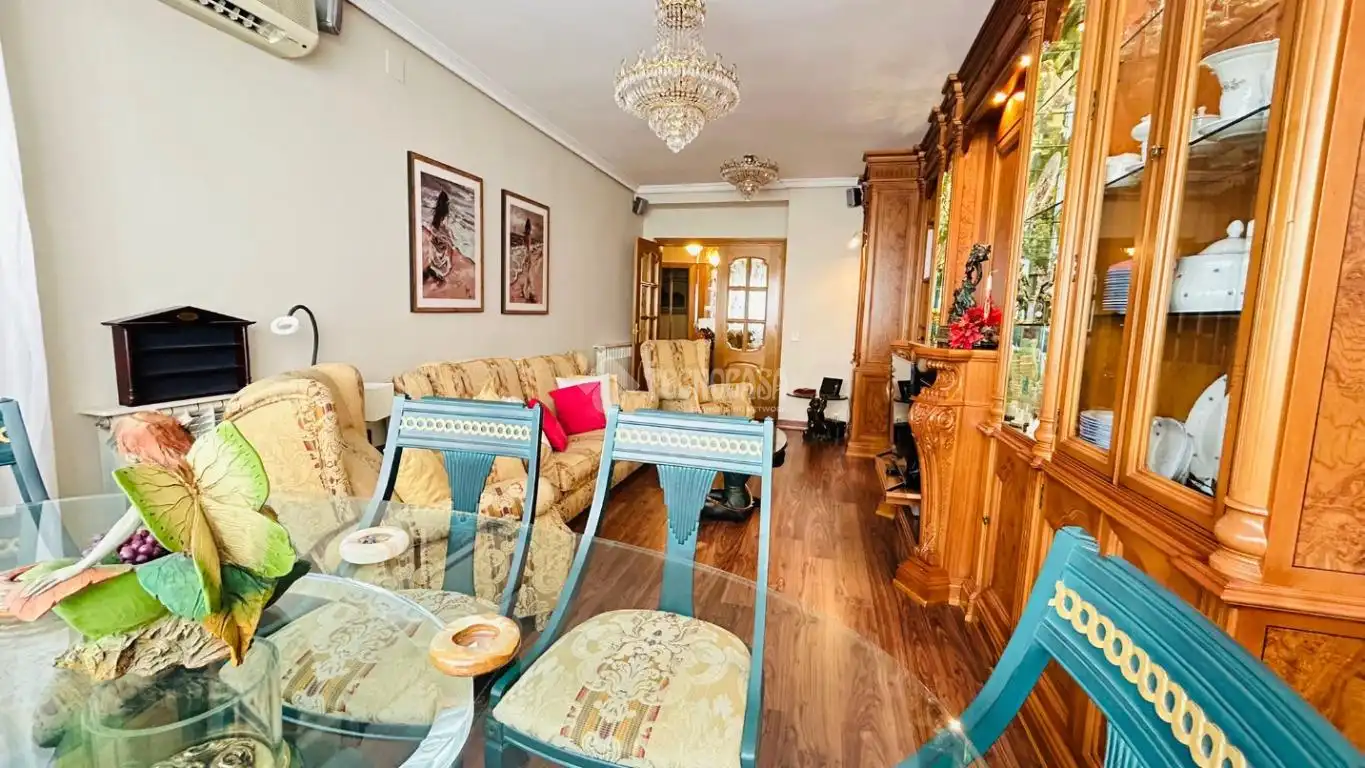 Comedor de Piso en venta en Madrid con Aire acondicionado, Calefacción y Jardín privado