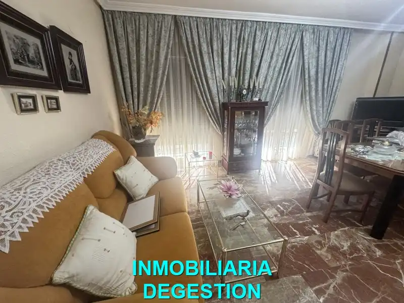 Wohnung mit Terrasse zum Verkauf in Calle Julio Burell, imagen 3