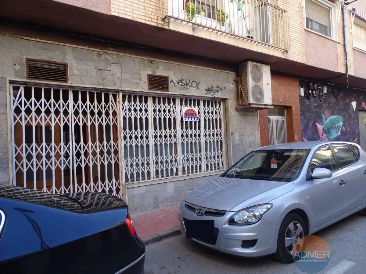 Local comercial en venda a Santiago de la Ribera