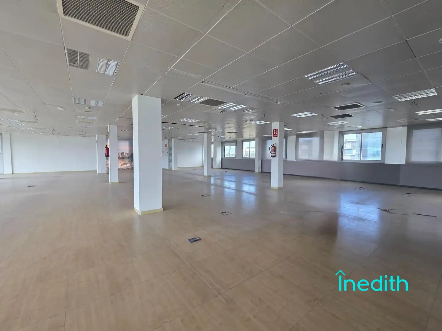 Office space with lift to rent in Avenida Avinguda de les Garrigues, imagen 11