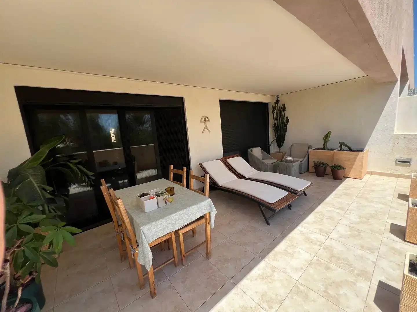 Terrassa de Apartament de lloguer en Vera amb Aire condicionat, Jardí privat i Piscina