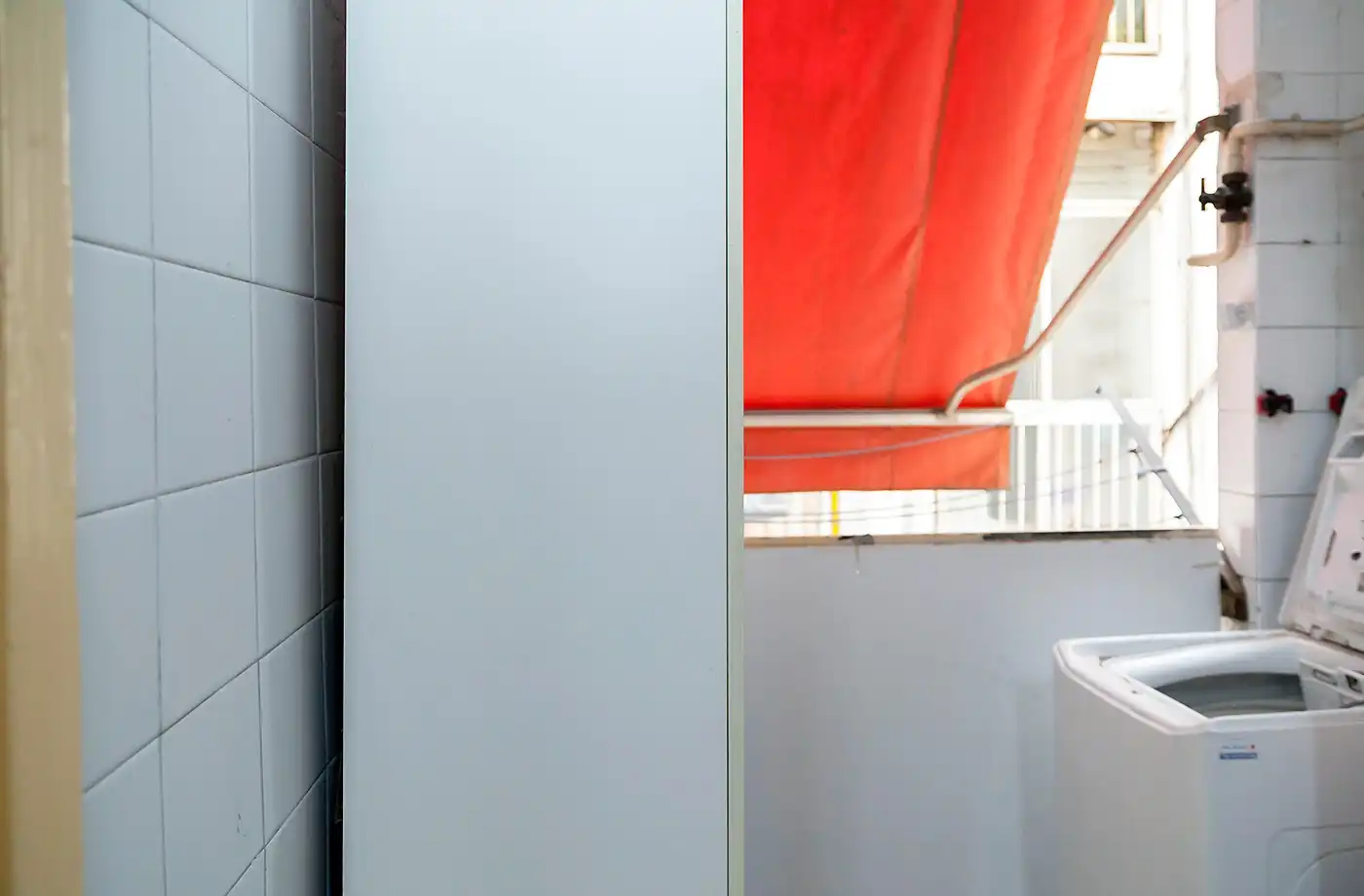Baño de Piso en venta en Barcelona con Balcón y Alarma