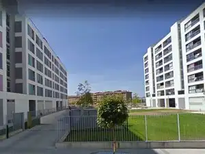Individual for sale in Paseo de Berlin 5