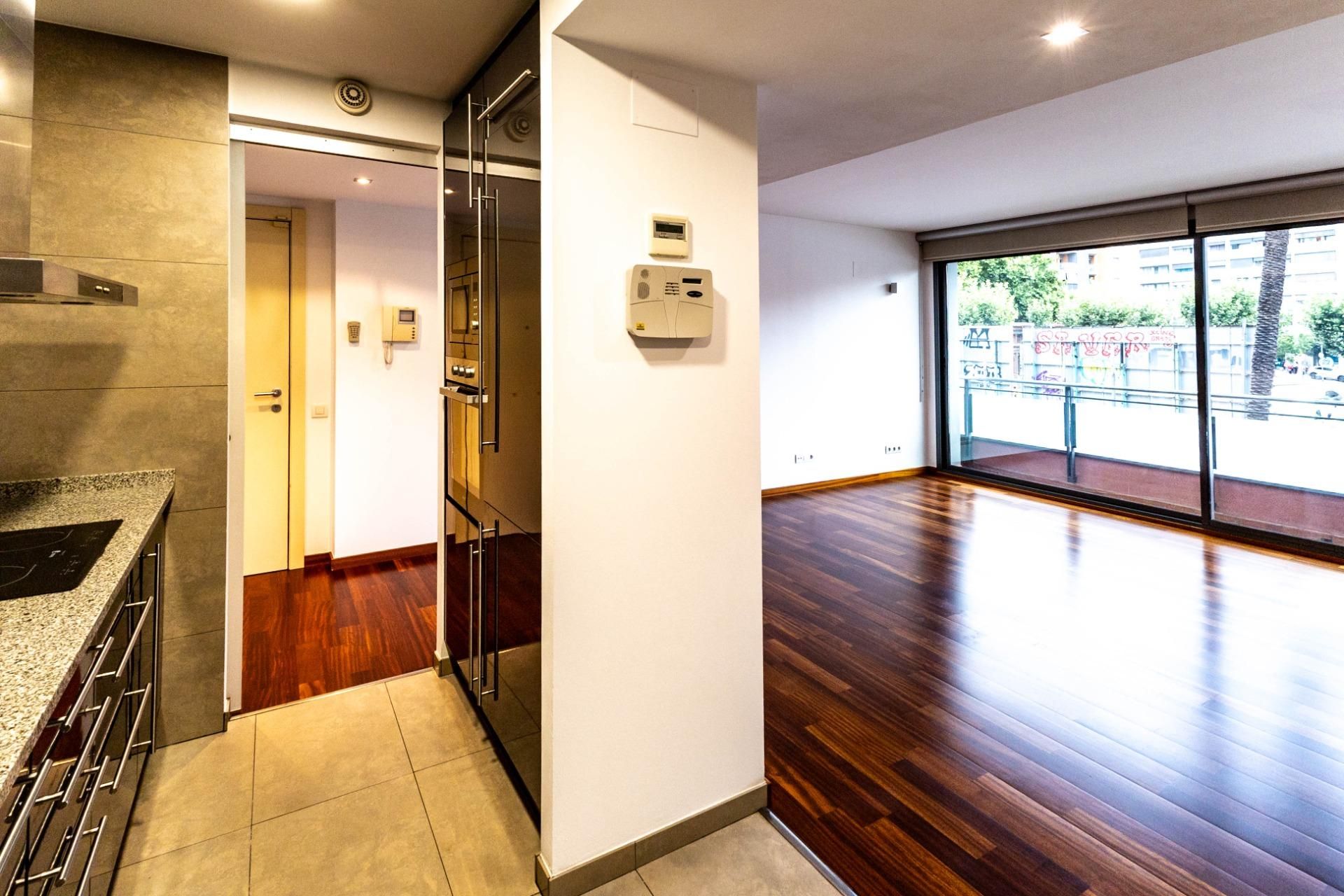 Pis en venda en L'Hospitalet de Llobregat amb Aire condicionat, Calefacció i Parquet