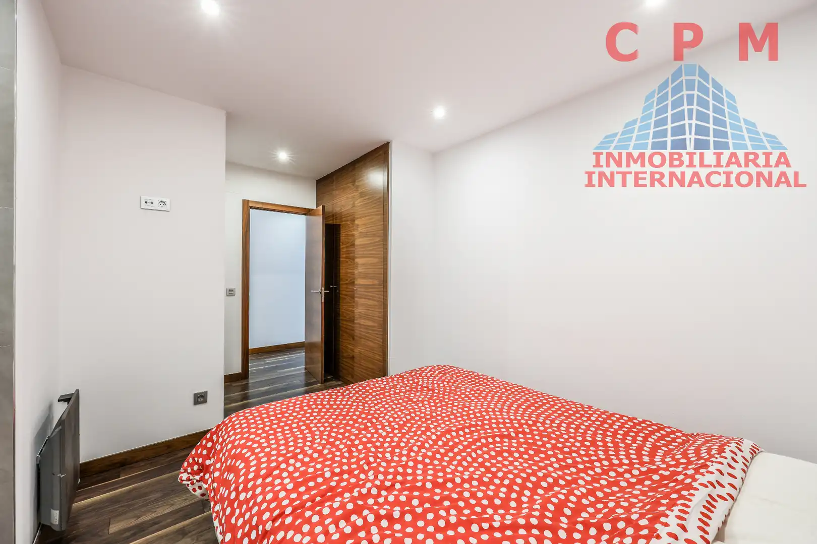 Bedroom of Flat for rent in Madrid  with Air Conditioner, Heating and Parquet flooring