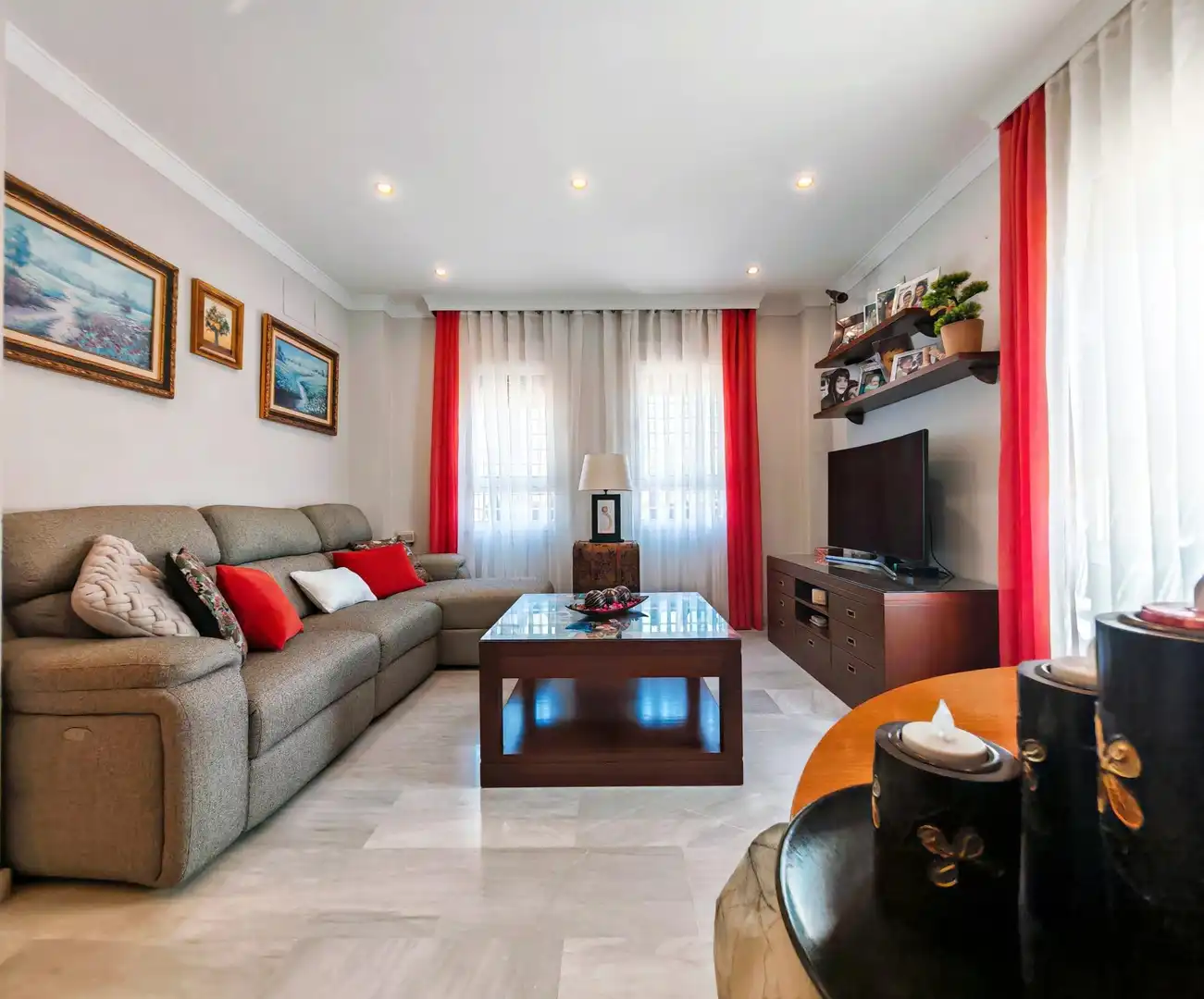Sala de estar de Casa adosada en venta en San Fernando con Aire acondicionado, Calefacción y Jardín privado