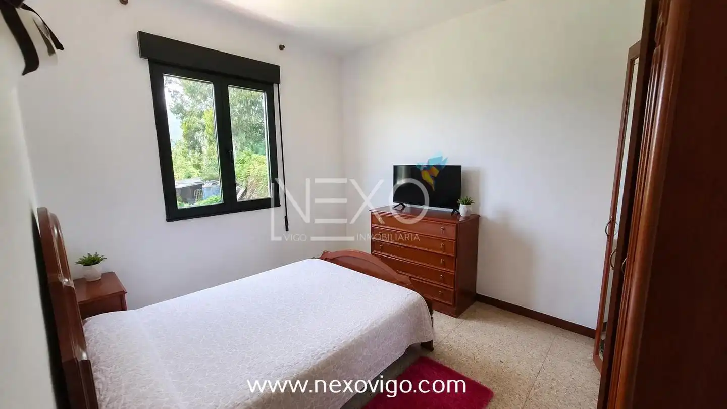 Dormitori de Casa o xalet en venda en Marín amb Jardí privat i Traster