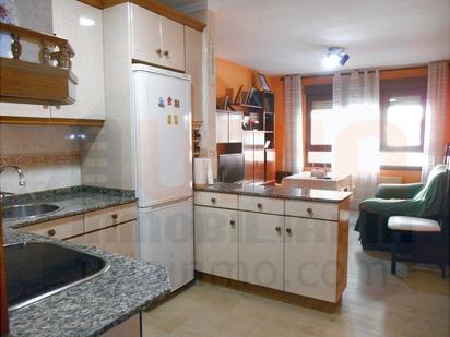 Kitchen of Flat for sale in Oviedo 