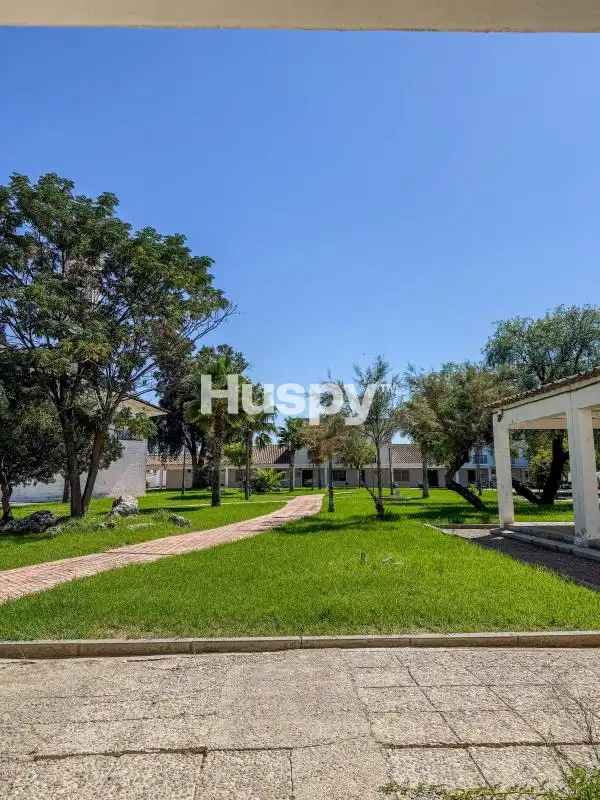 Vista exterior de Casa o xalet en venda en Las Cabezas de San Juan, Sevilla