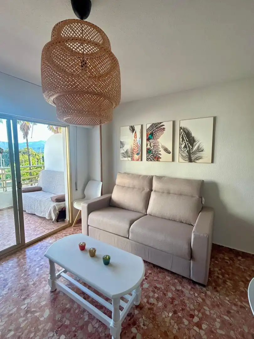 Sala de estar de Apartamento de alquiler en Cullera con Terraza, Amueblado y Piscina comunitaria
