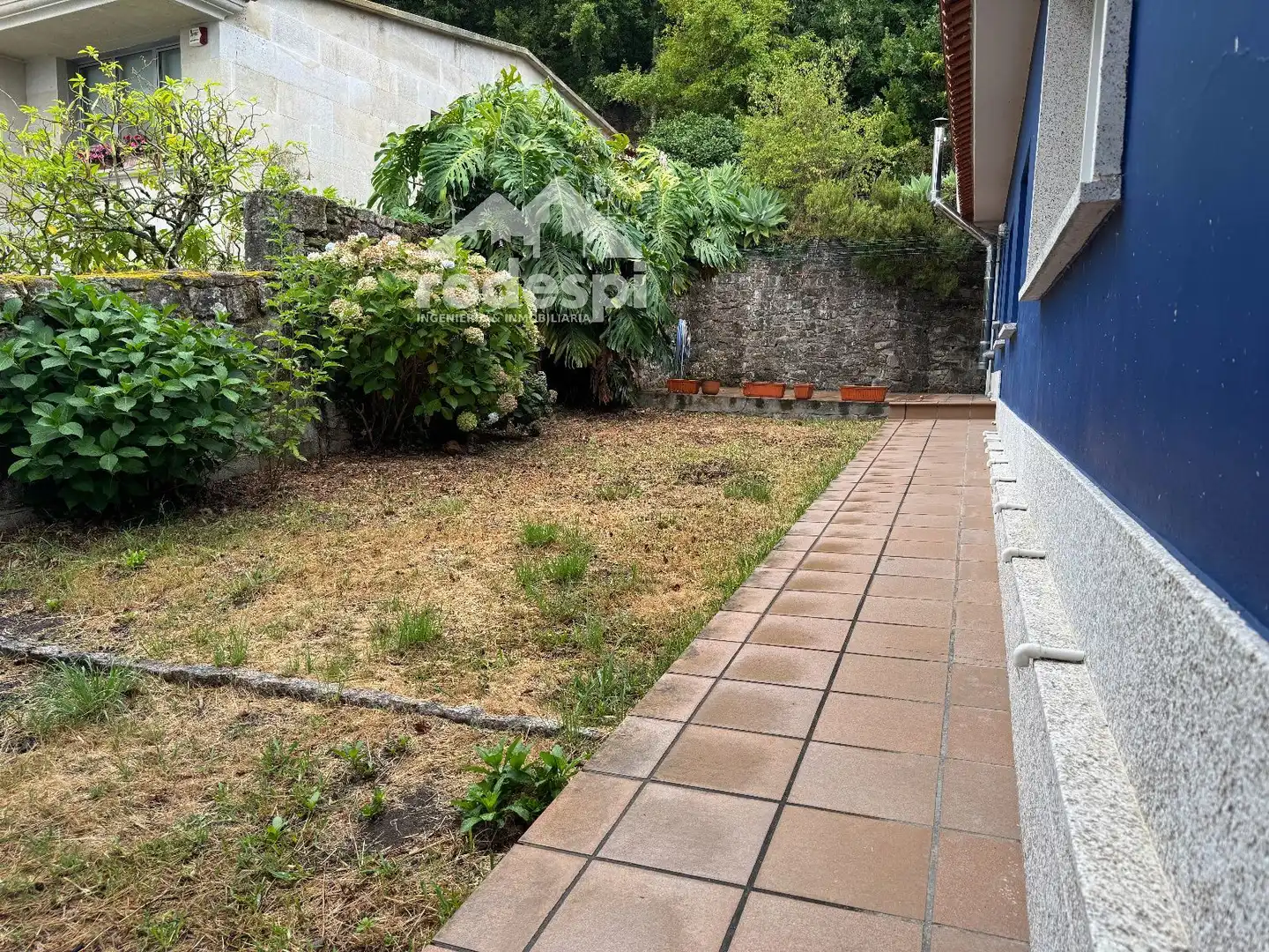 Garten von Haus oder Chalet zum Verkauf in Sanxenxo mit Heizung, Abstellraum und Möbliert