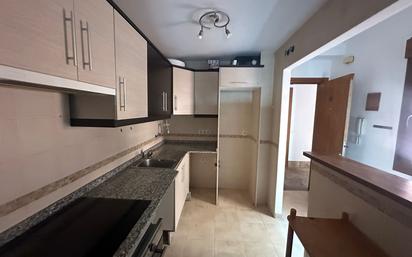 Cuina de Apartament de lloguer en Turre amb Balcó