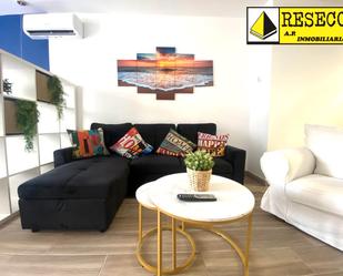 Sala d'estar de Estudi en venda en Torremolinos amb Aire condicionat, Terrassa i Moblat