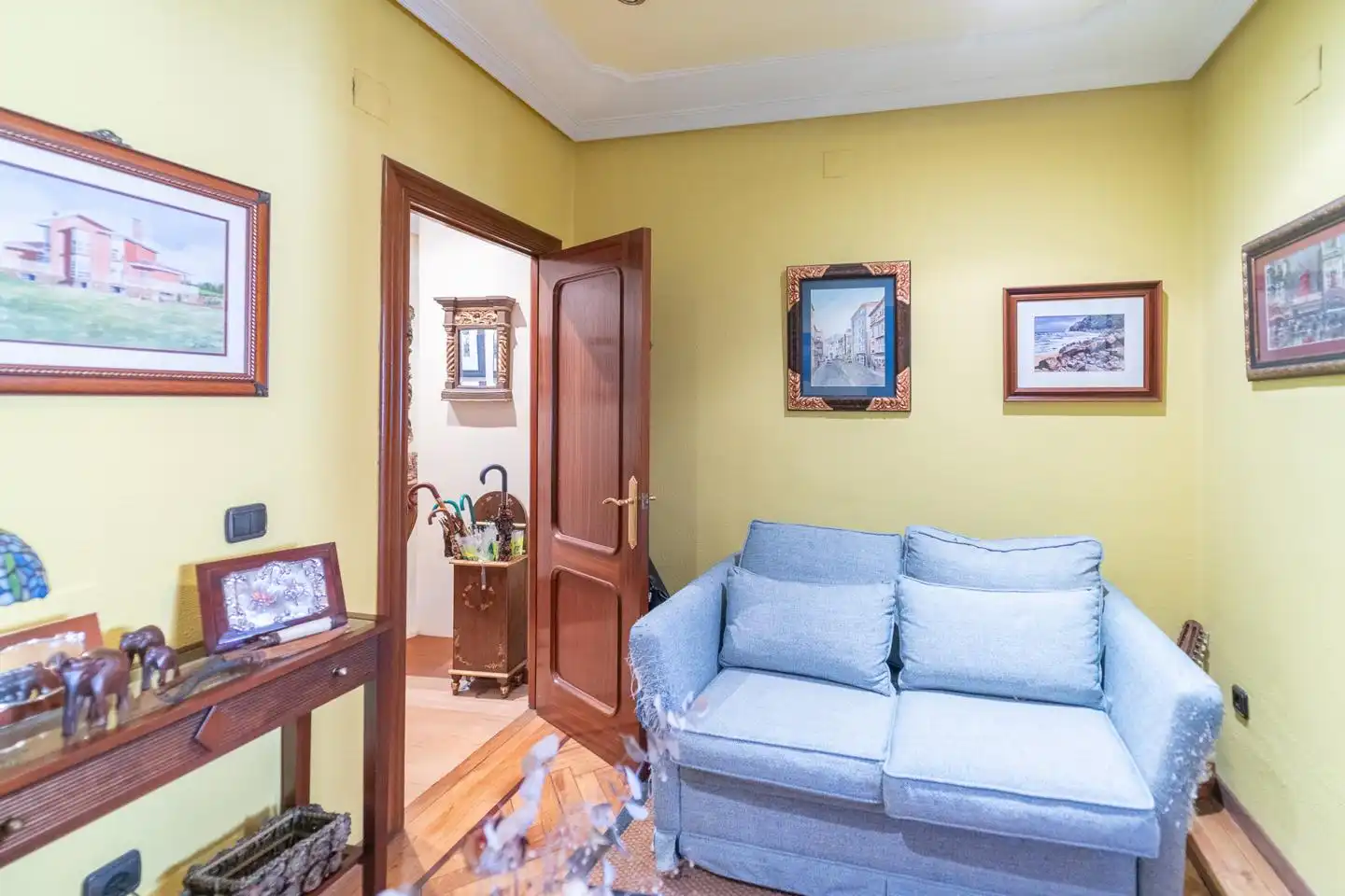 Piso con ascensor en venta en Calle Carreño Miranda, imagen 47