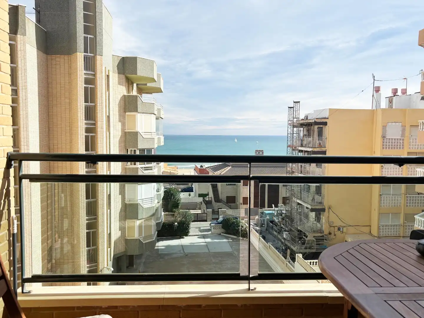 Apartamento con terraza en venta en Calle PUERTO RICO, imagen 2