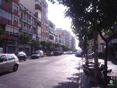 Vista exterior de Pis en venda en  Huelva Capital amb Aire condicionat i Terrassa