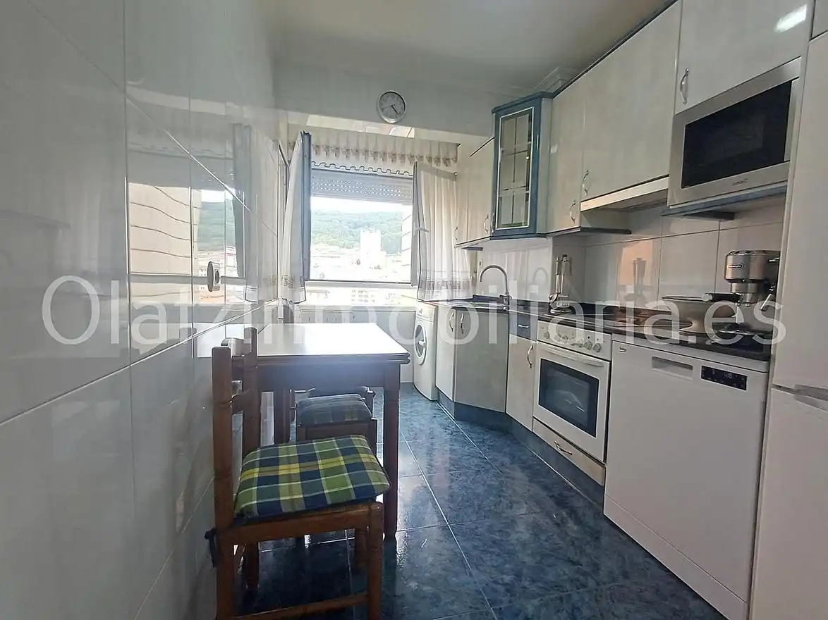 Kitchen of Flat for sale in Bilbao   with Heating, Terrace and Balcony