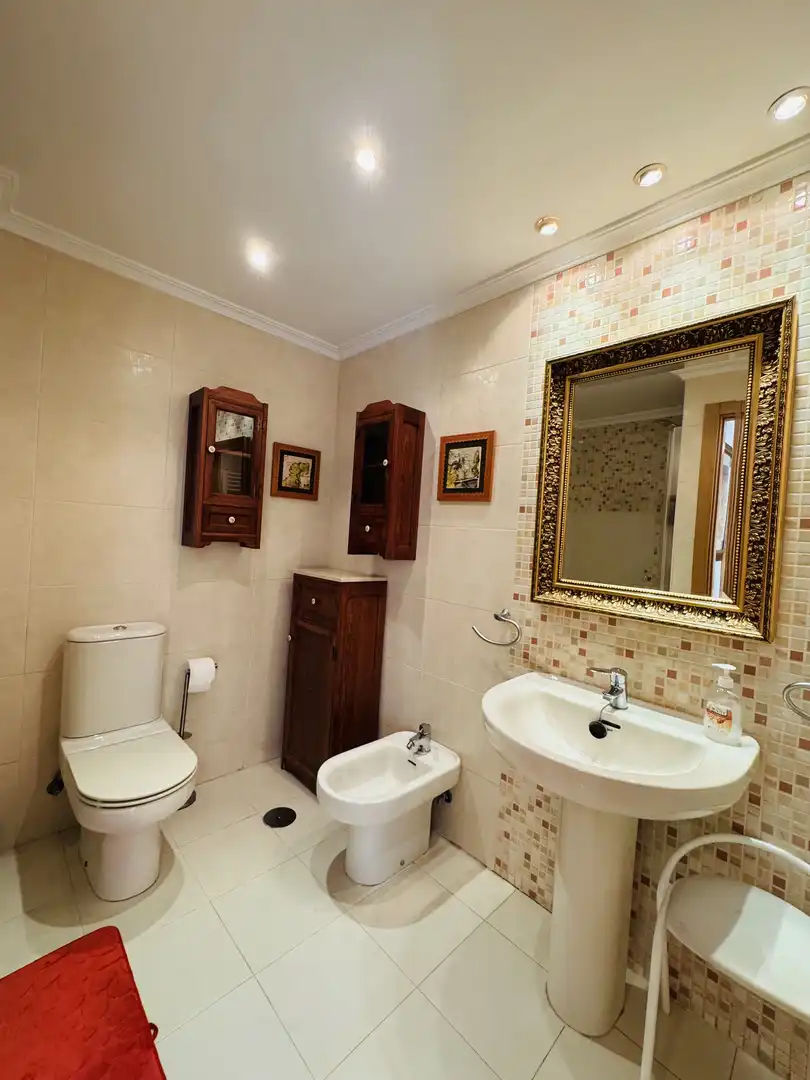 Badezimmer von Wohnung zur Miete in Rivas-Vaciamadrid mit Klimaanlage, Terrasse und Schwimmbad