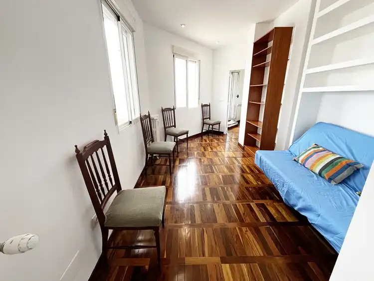 Sala de estar de Ático de alquiler en Madrid con Aire acondicionado, Calefacción y Parquet