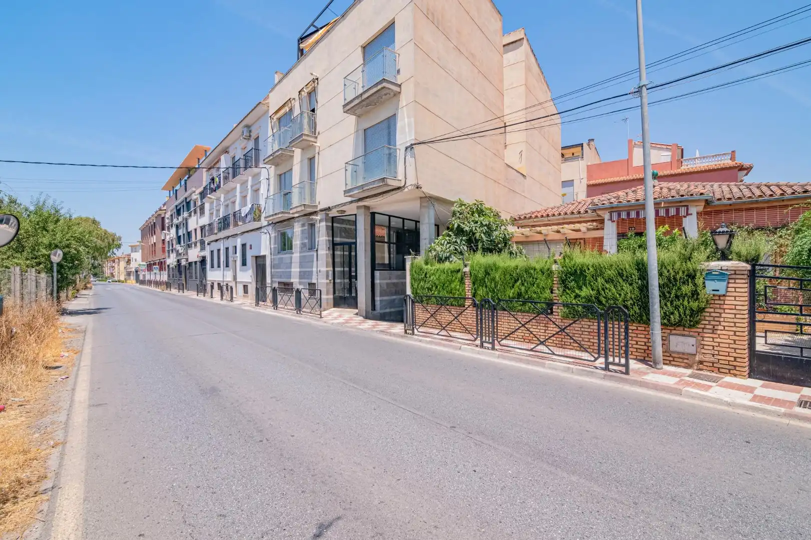 Vista exterior de Pis en venda en Armilla amb Aire condicionat, Calefacció i Terrassa