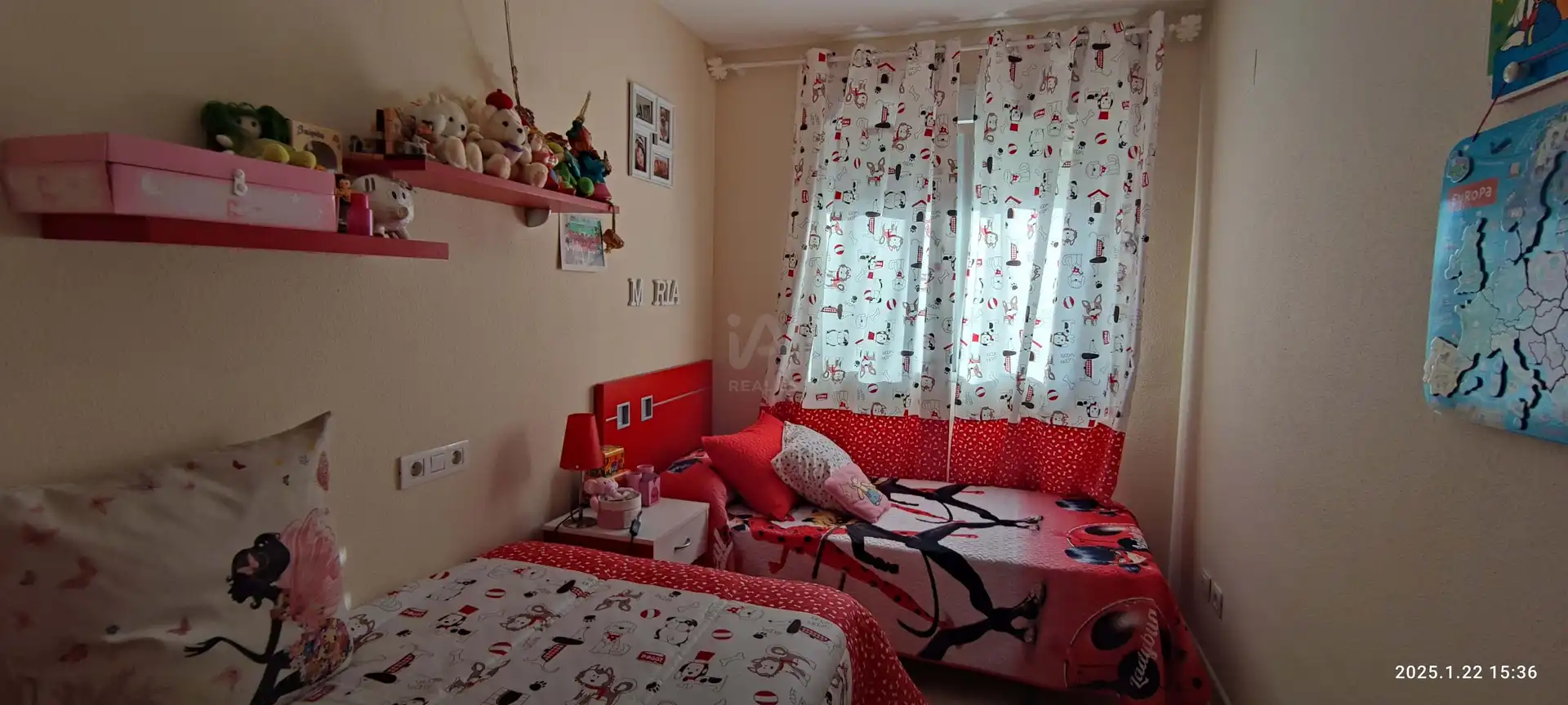 Habitación de Casa adosada en venta en Costur con Aire acondicionado, Calefacción y Terraza