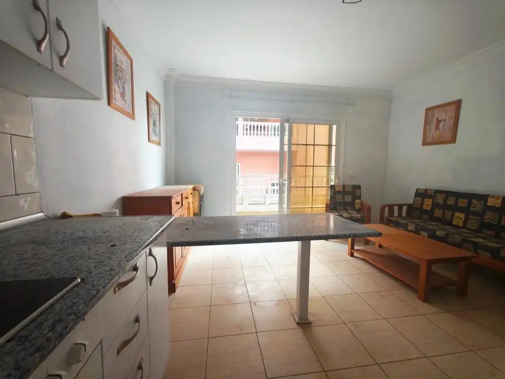 Cuina de Apartament en venda en Arona amb Balcó