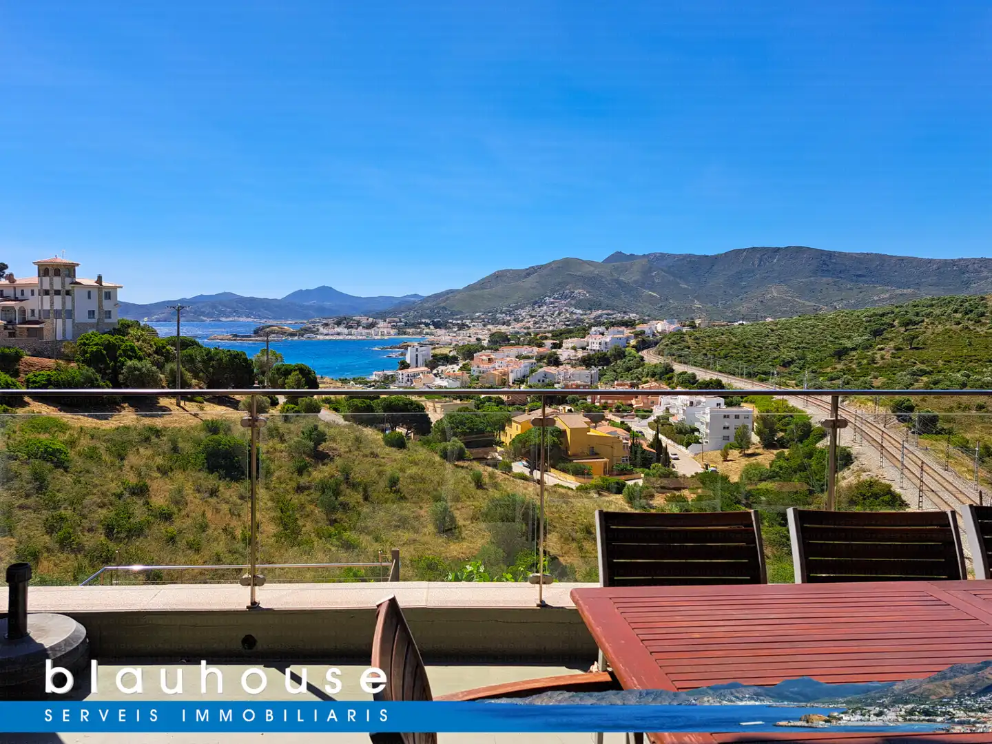 Vista exterior de Dúplex en venda en Llançà amb Aire condicionat, Calefacció i Parquet