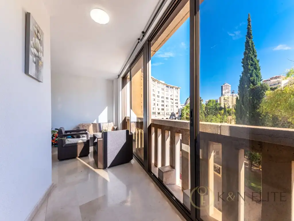 Flat with pool for sale in Avenida Aiguera, imagen 7