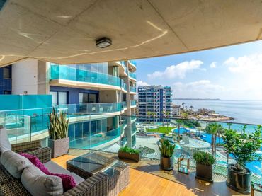 Apartament amb piscina en venda a Calle Poseidon