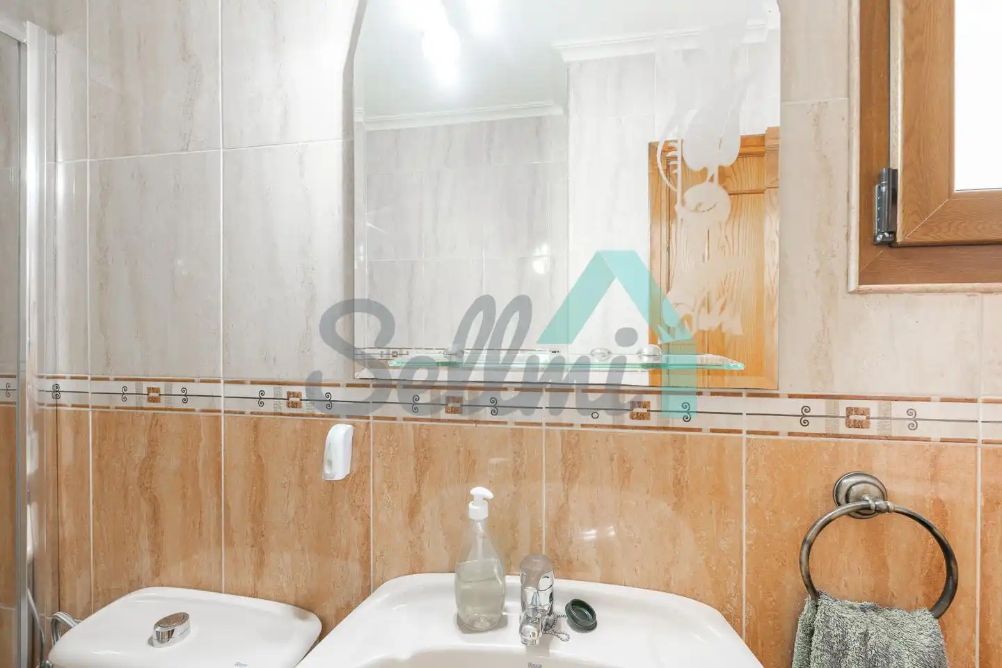Baño de Dúplex en venta en Boal con Parquet y Trastero