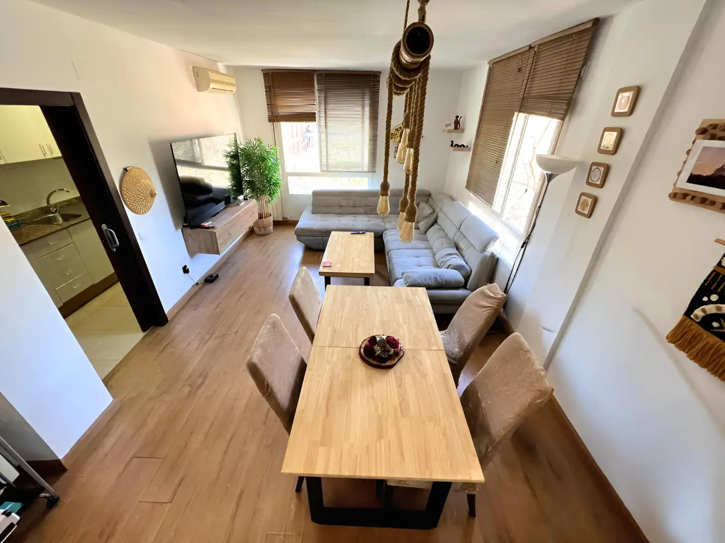 Sala de estar de Piso en venta en Castelldefels con Aire acondicionado, Calefacción y Terraza