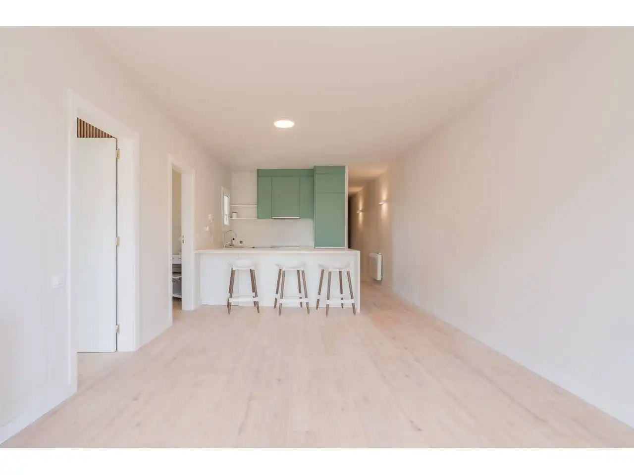 Cuina de Pis en venda en Terrassa amb Calefacció, Parquet i Moblat