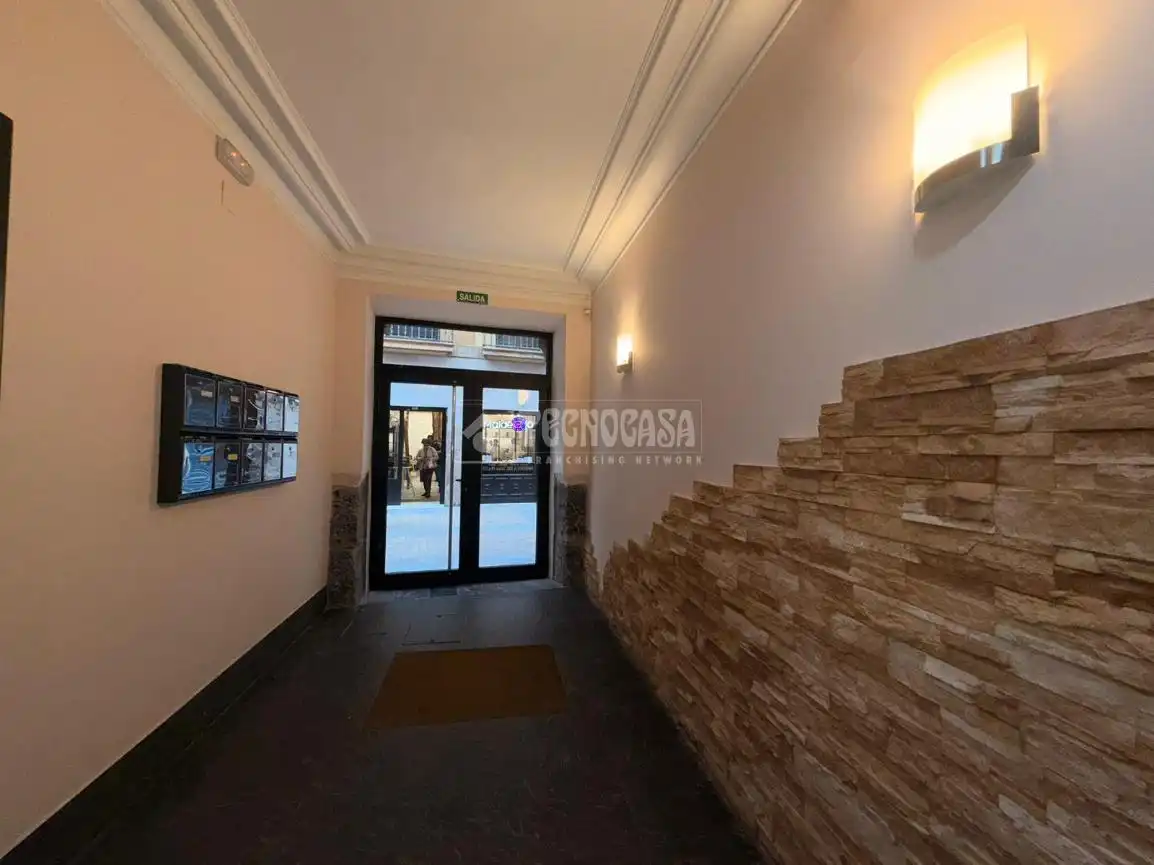 Piso en venta en Bilbao  con Calefacción